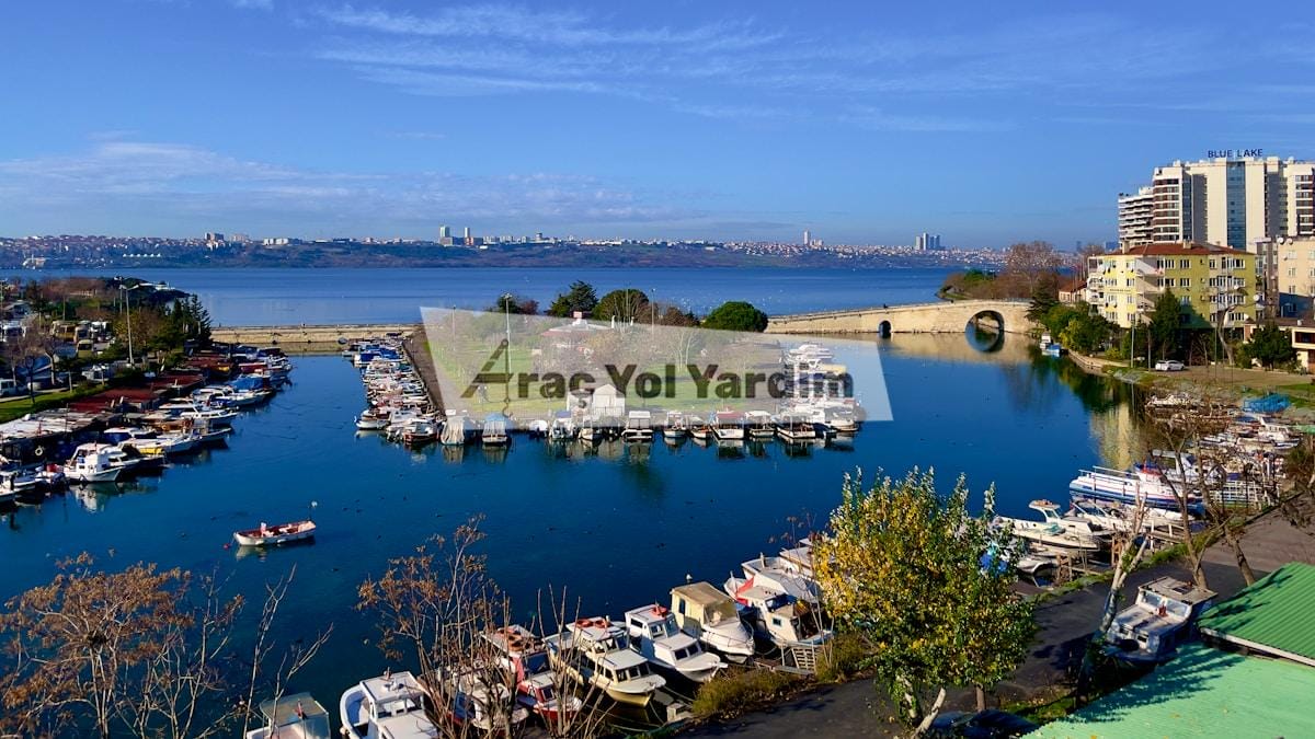 Küçükçekmece çekici hizmeti - Küçükçekmece'de 7/24 Çekici Hizmeti: En Uygun Fiyatlar 2026 1 Küçükçekmece çekici hizmeti