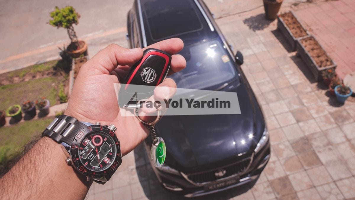anahtar içeride kaldı - Küçükçekmece'de Anahtar İçeride Kaldı: Çilingir mi Çekici mi? 3 anahtar içeride kaldı