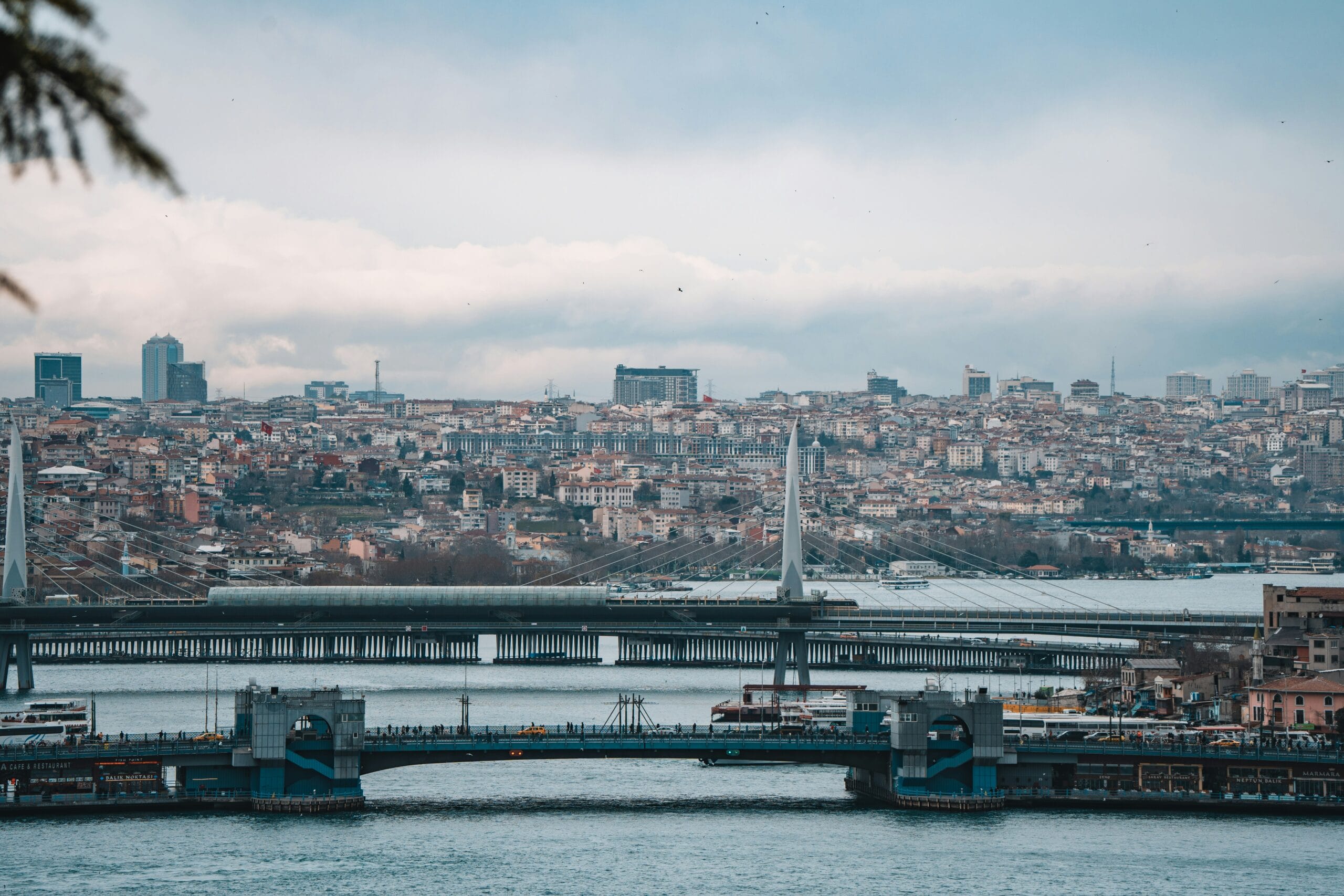 Küçükçekmece araç sigortası rehberi - Küçükçekmece'de Araç Sigortası En Ucuz Nasıl Yapılır? 2026 2 Küçükçekmece araç sigortası rehberi - Küçükçekmece araç sigortası