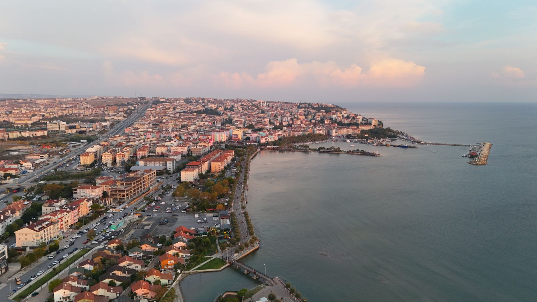 sahil kasabaları Küçükçekmece – Küçükçekmece’de Araba ile Gidilecek En Güzel Sahil Kasabaları