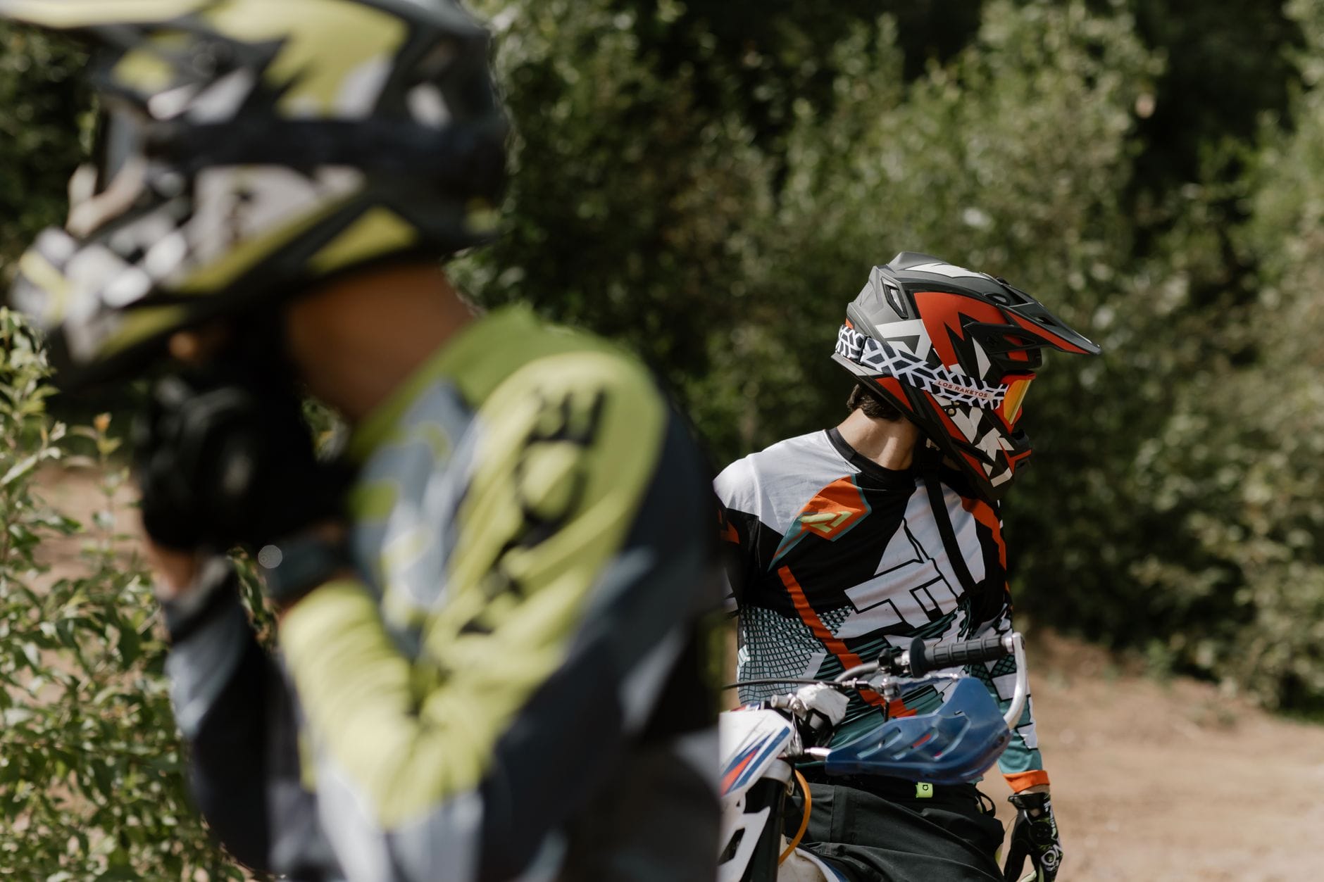 motosiklet kaskı Küçükçekmece – Küçükçekmece’de Motosiklet Kaskı ve Güvenlik Ekipmanları 2026