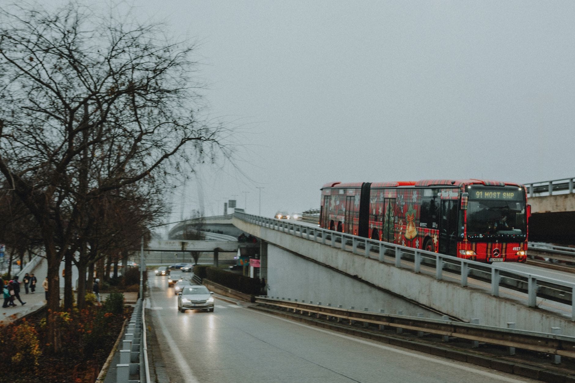Küçükçekmece metrobüs saatleri – Küçükçekmece’den Metrobüsle Ulaşım: Güncel Saatler 2026